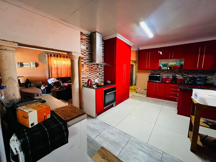 3 Bedroom Property for Sale in Bloemside 2 Free State